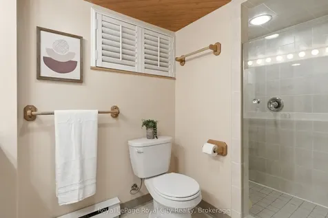 92 Dean Avenue Guelph ON N1G 1L6
