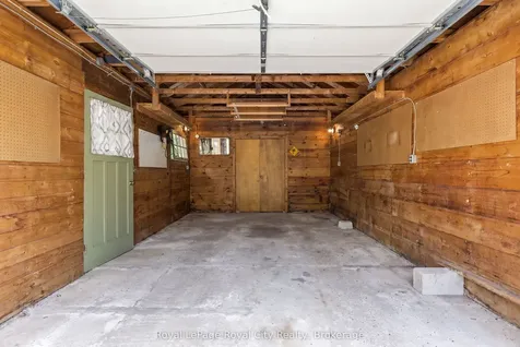 92 Dean Avenue Guelph ON N1G 1L6