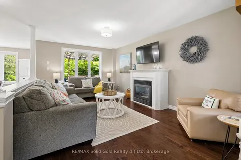644 Yarmouth Drive Waterloo ON N2K 4C2