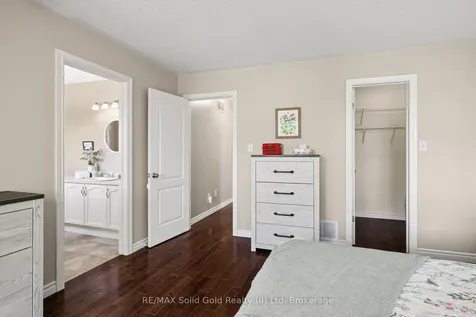 644 Yarmouth Drive Waterloo ON N2K 4C2