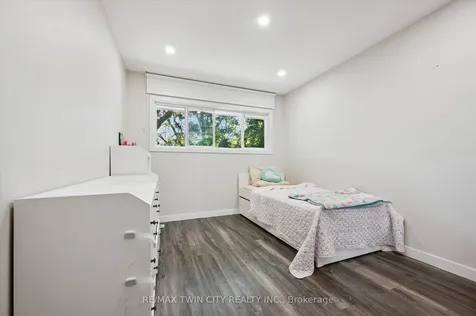 134 Westmount Road E Kitchener ON N2M 4Y5