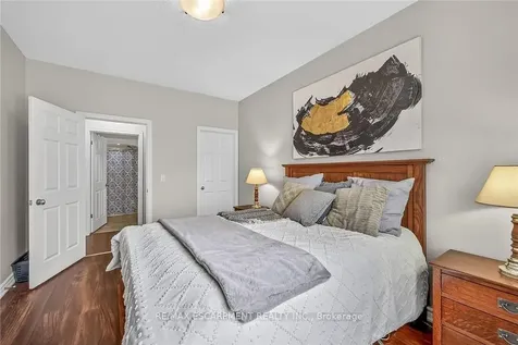 1041 Pine Street S Haldimand ON N1A 2N1
