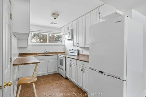337 Avenue Road Kingston ON K7M 1C8