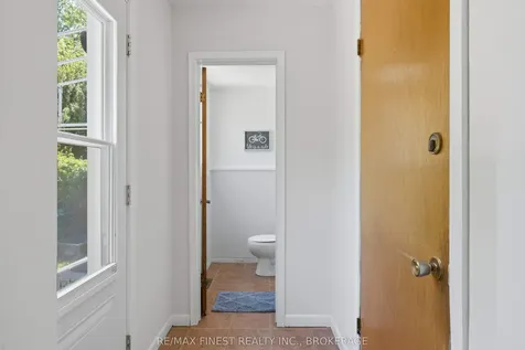 337 Avenue Road Kingston ON K7M 1C8
