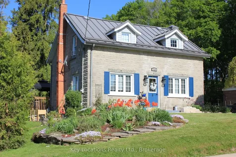 724 Gould Street N South Bruce Peninsula ON N0H 2T0