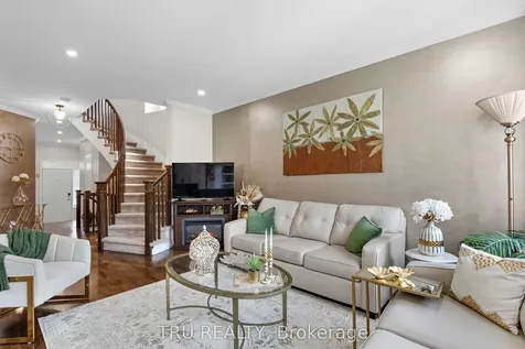 1019 Ottenbrite Crescent Kanata ON K2T 0G2