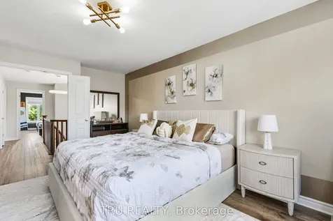 1019 Ottenbrite Crescent Kanata ON K2T 0G2