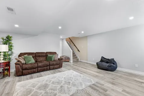 1019 Ottenbrite Crescent Kanata ON K2T 0G2