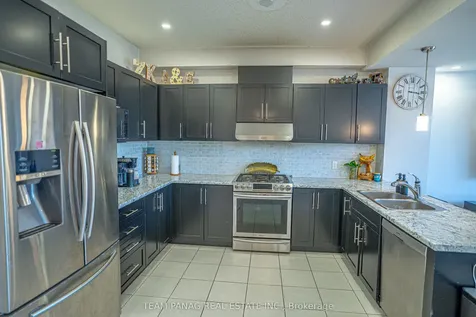 23 Fairgrounds Drive Hamilton ON L0R 1C0
