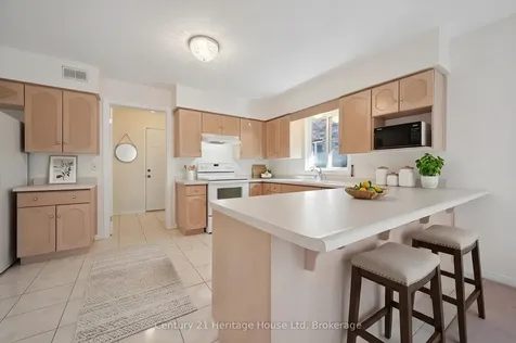 35 Shackleton Drive Guelph ON N1E 7K5