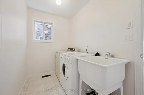 35 Shackleton Drive Guelph ON N1E 7K5