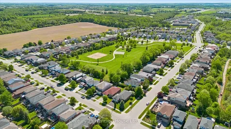 35 Shackleton Drive Guelph ON N1E 7K5