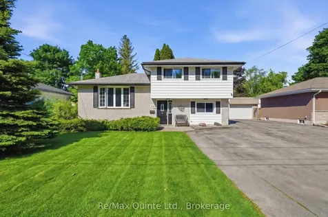 26 Applewood Drive Belleville ON K8P 4E2