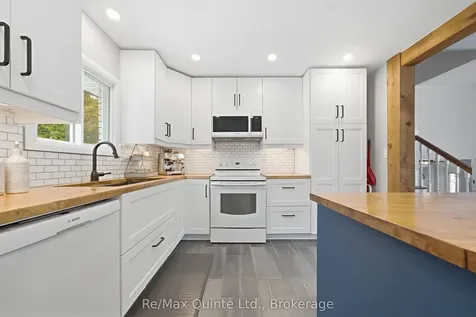 26 Applewood Drive Belleville ON K8P 4E2