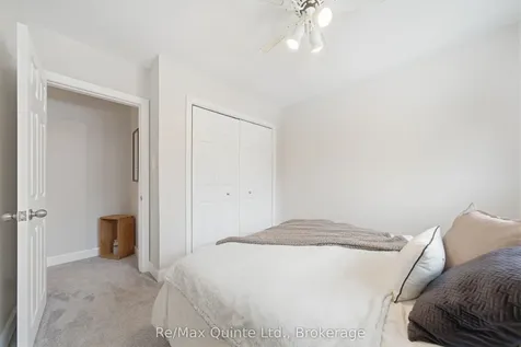 26 Applewood Drive Belleville ON K8P 4E2