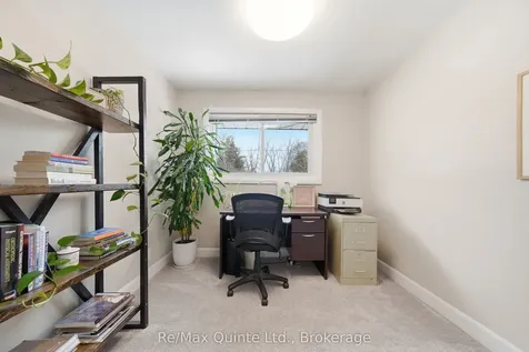 26 Applewood Drive Belleville ON K8P 4E2