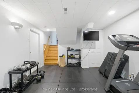 26 Applewood Drive Belleville ON K8P 4E2
