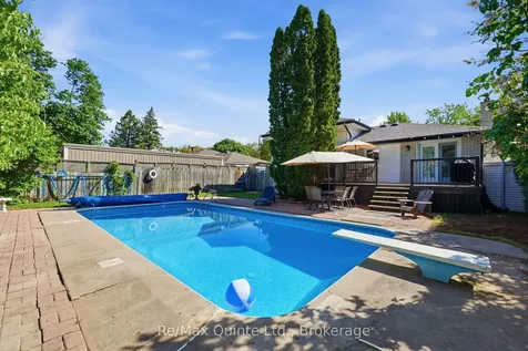 26 Applewood Drive Belleville ON K8P 4E2
