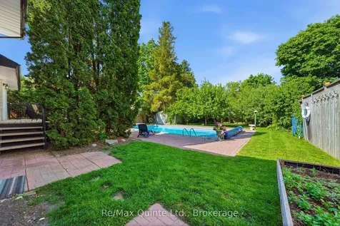 26 Applewood Drive Belleville ON K8P 4E2