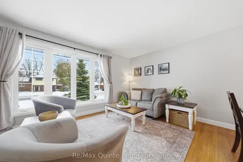 26 Applewood Drive Belleville ON K8P 4E2