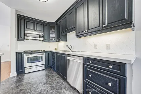 1000 Creekside Drive Hamilton ON L9H 7S6