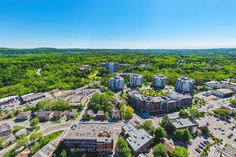 1000 Creekside Drive Hamilton ON L9H 7S6