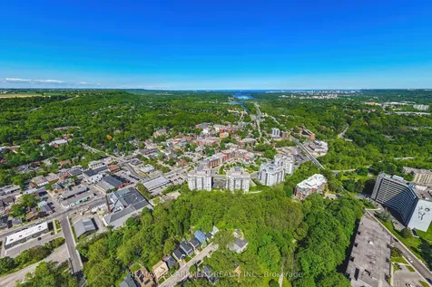 1000 Creekside Drive Hamilton ON L9H 7S6