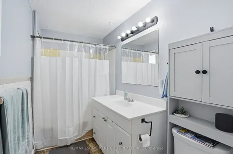 144 Catherine Street Fort Erie ON L2A 2J2
