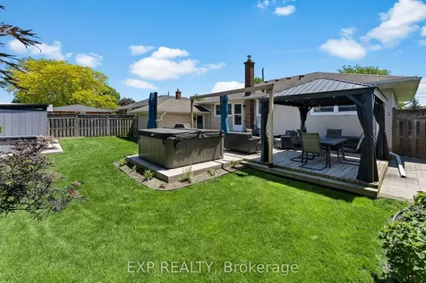5 Dunraven Avenue St. Catharines ON L2M 6A6