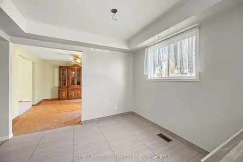 139 Dauphin Avenue Kingston ON K7K 6W3