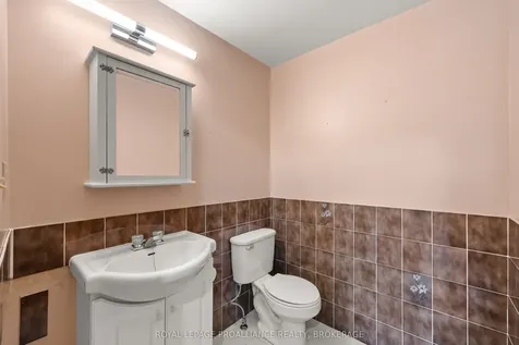 139 Dauphin Avenue Kingston ON K7K 6W3