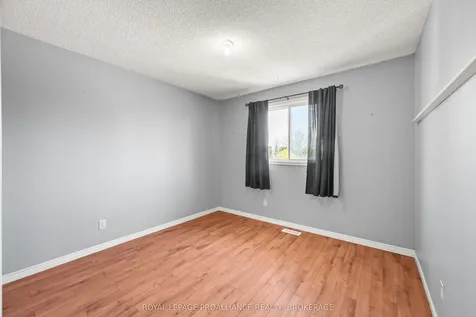 139 Dauphin Avenue Kingston ON K7K 6W3