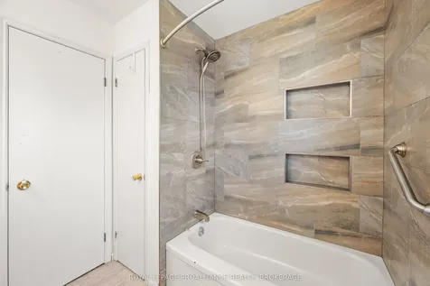 139 Dauphin Avenue Kingston ON K7K 6W3