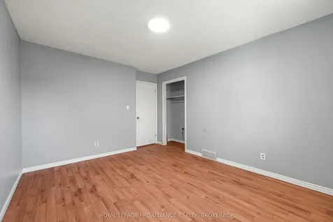 139 Dauphin Avenue Kingston ON K7K 6W3