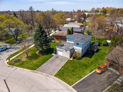 139 Dauphin Avenue Kingston ON K7K 6W3