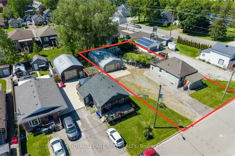 17 Huron Street Welland ON L3B 5J2