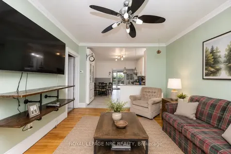 17 Huron Street Welland ON L3B 5J2