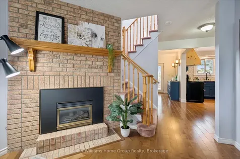 653 Holman Crescent Centre Wellington ON N1M 3M2