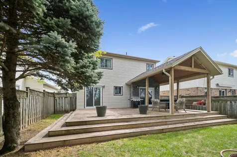 653 Holman Crescent Centre Wellington ON N1M 3M2