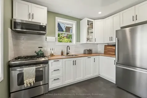 50 East 36th Street Hamilton ON L8V 3Y9