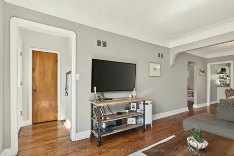 50 East 36th Street Hamilton ON L8V 3Y9