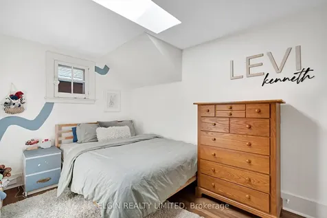 9 Farley Place St. Thomas ON N5R 3E6