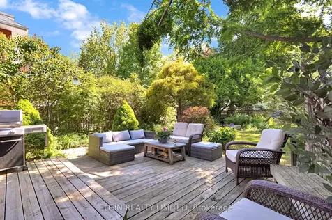 9 Farley Place St. Thomas ON N5R 3E6