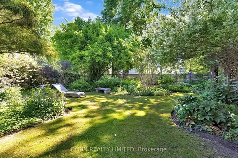 9 Farley Place St. Thomas ON N5R 3E6