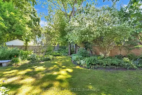 9 Farley Place St. Thomas ON N5R 3E6