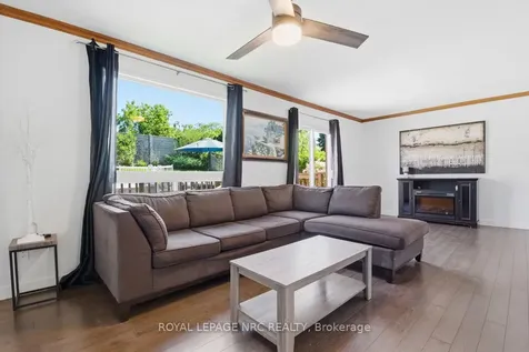 54 Merritt Crescent Grimsby ON L3M 5B7