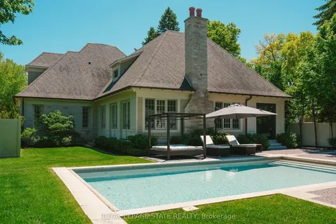 147 Beverly Court Hamilton ON L9G 1B9