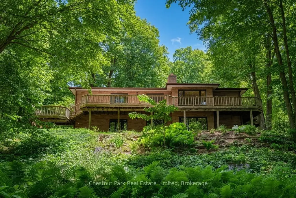 12154 Loyalist Parkway Prince Edward County ON K0K 2T0