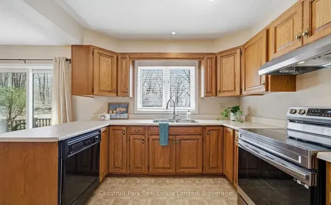 12154 Loyalist Parkway Prince Edward County ON K0K 2T0