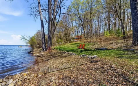 12154 Loyalist Parkway Prince Edward County ON K0K 2T0